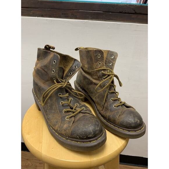 Dr Martens Distressed Brown Greenland Alexis Leather Womens Boots US 11 EUR 43 - Picture 3 of 6